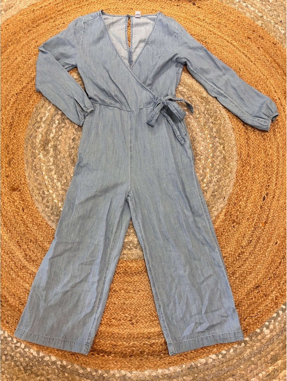 Old Navy Women's Light Wash Denim Wrap Jumpsuit Size XS